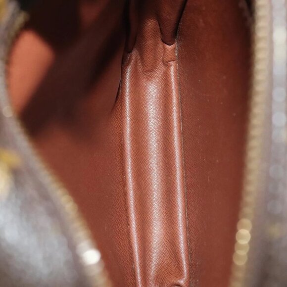 LOUIS VUITTON Monogram Danube Shoulder Bag LV - Picture 13 of 16